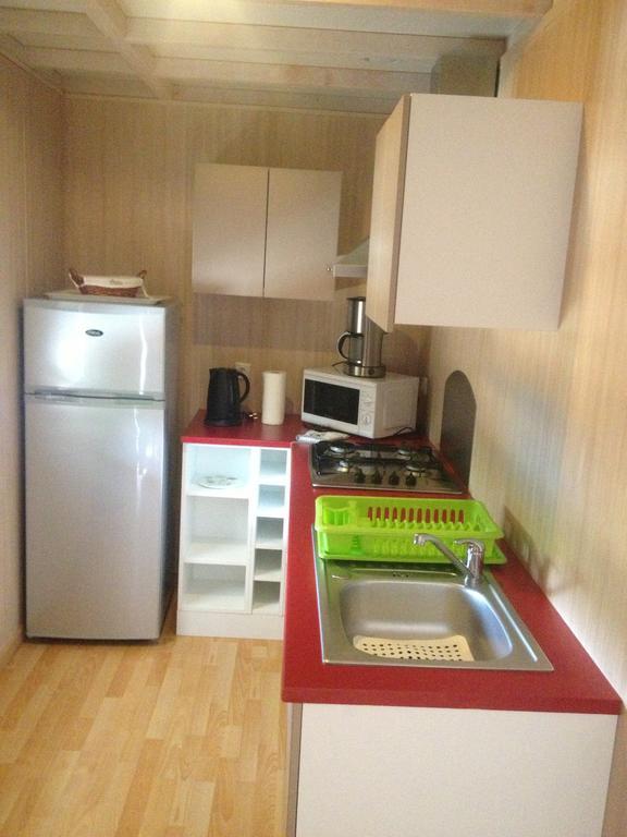 Camping Residence Chalet La Pomposa Terrazzoni Боніфачо Номер фото