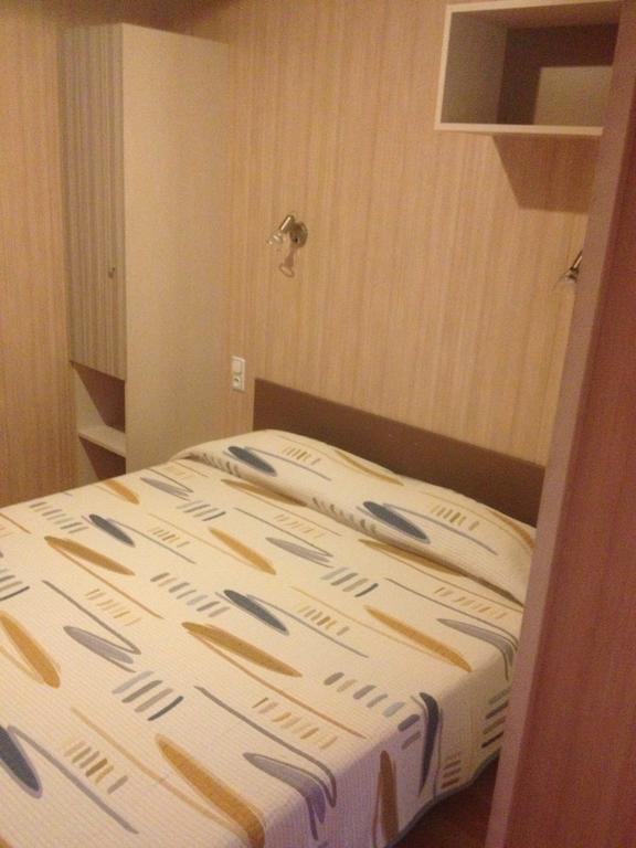 Camping Residence Chalet La Pomposa Terrazzoni Боніфачо Номер фото